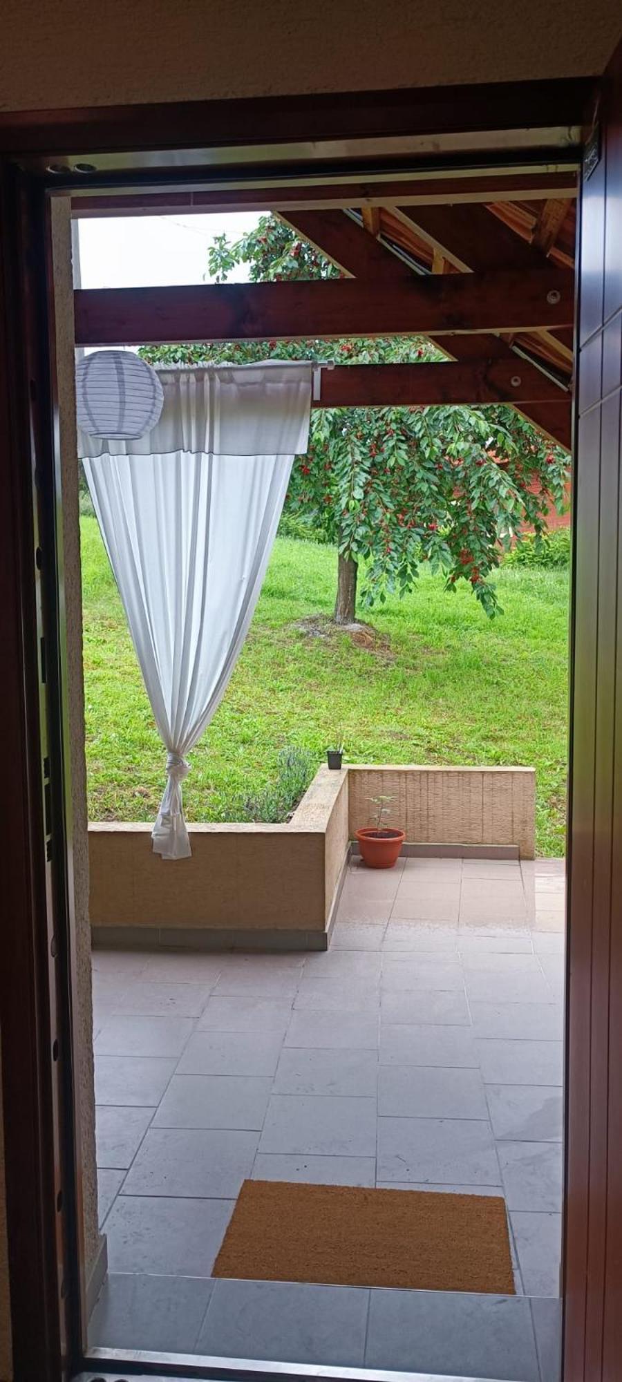 Apartman Nad Vinnym Sklepom Pouzdrany Dış mekan fotoğraf